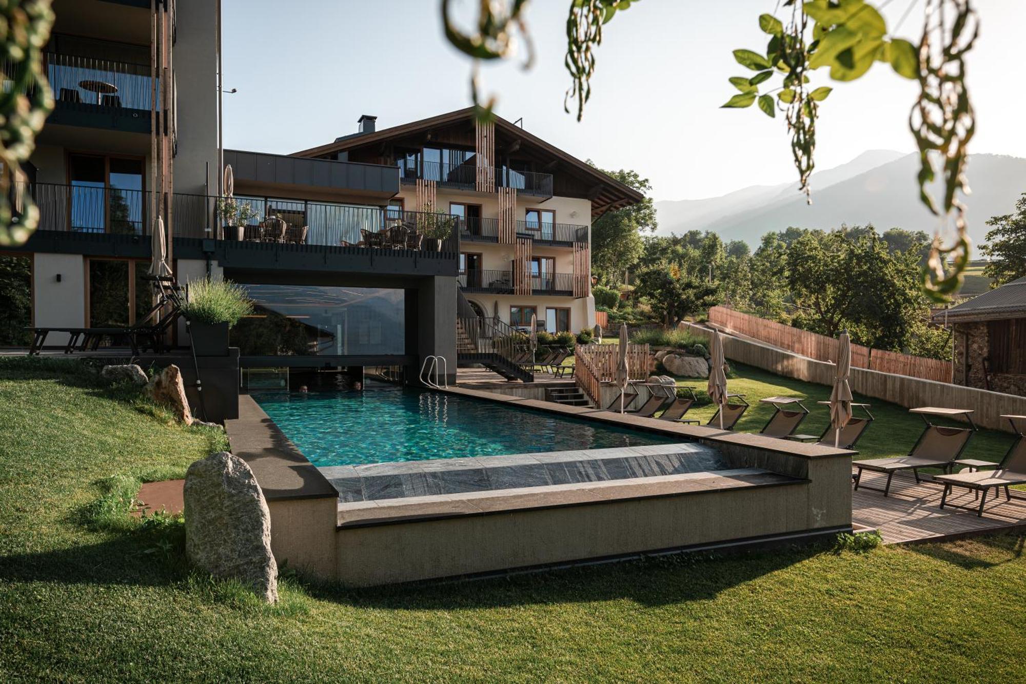 Maraias - Luxury Suites & Apartments Burgusio Exterior foto